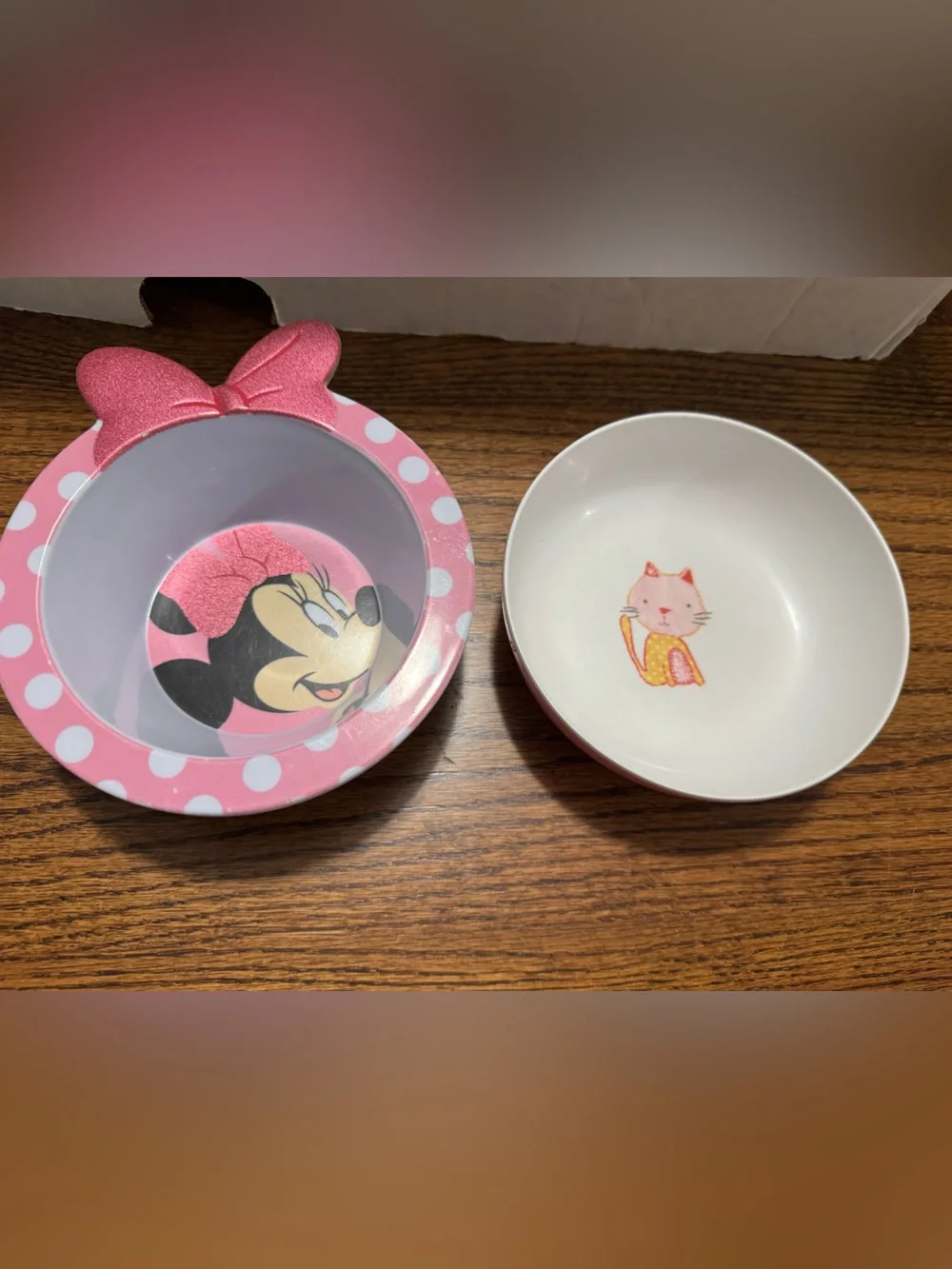 Kids Disney Minnie Mouse & pottery barn plastic bowls